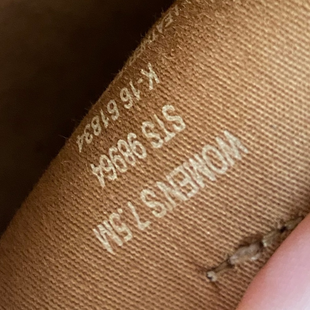 Sperry Shoes - Picture 5 of 9